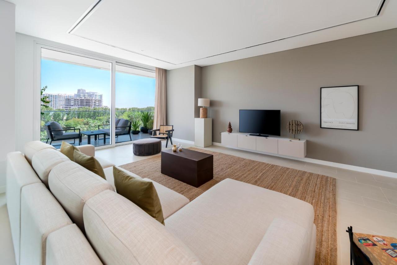 Zaya Al Barari Hotel Living Dubai Exteriör bild